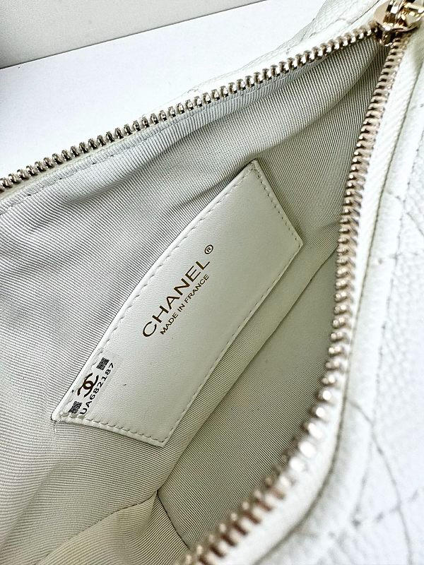 LCP131  Bag 19-6-12cm Shoulder bag