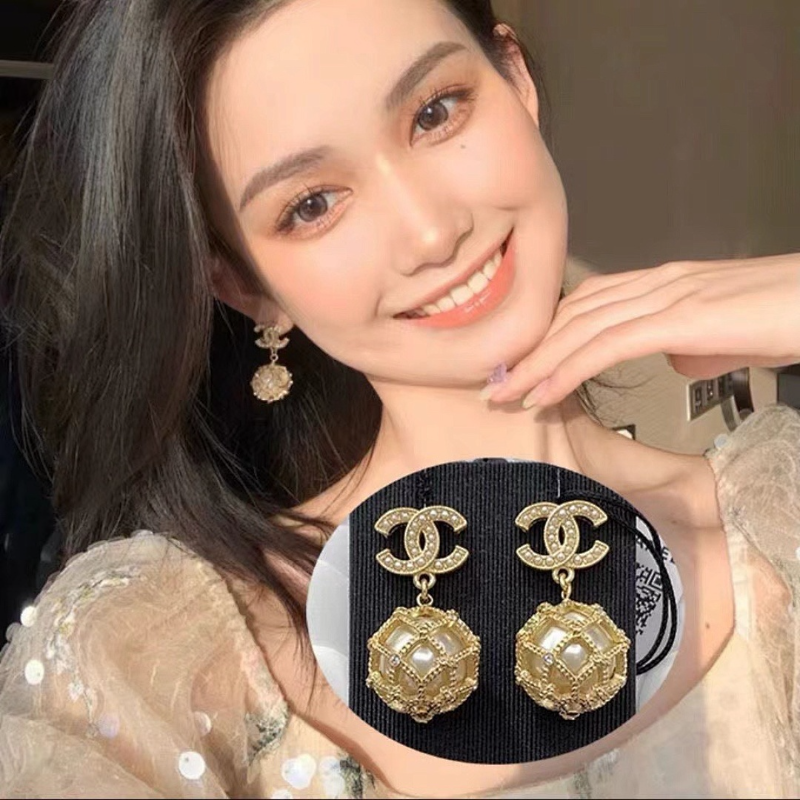 A124  Women's pearl pendant round ball pearl earrings jewelry