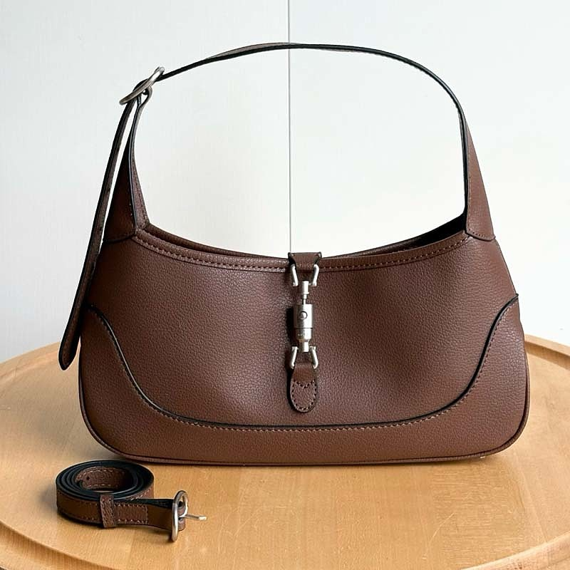LGP62 bag 31.5-21-5cm 27-13-3.5cm Hand bag