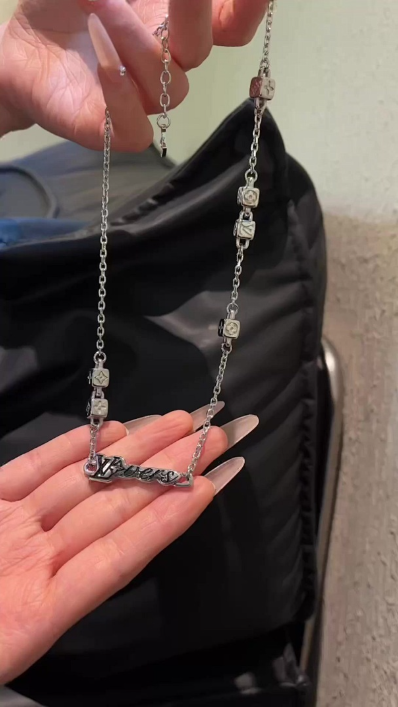 X729   Men's and women's titanium steel necklace jewelry