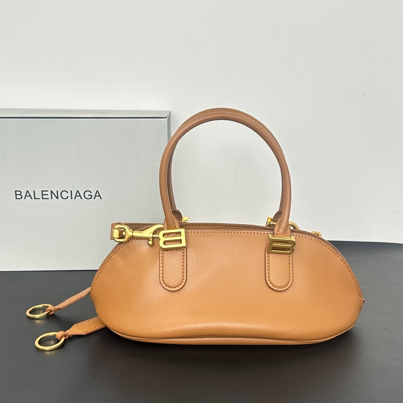LBP13 bag 30-13-16cm Handbag