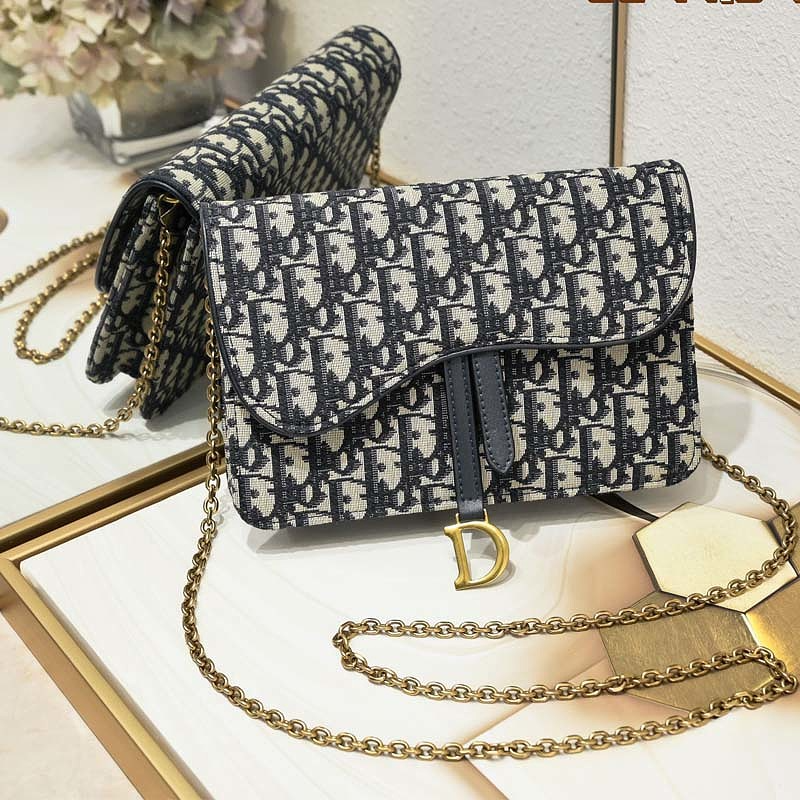 LDP50 Shoulder bags 22-14.5-3.5CM  with box