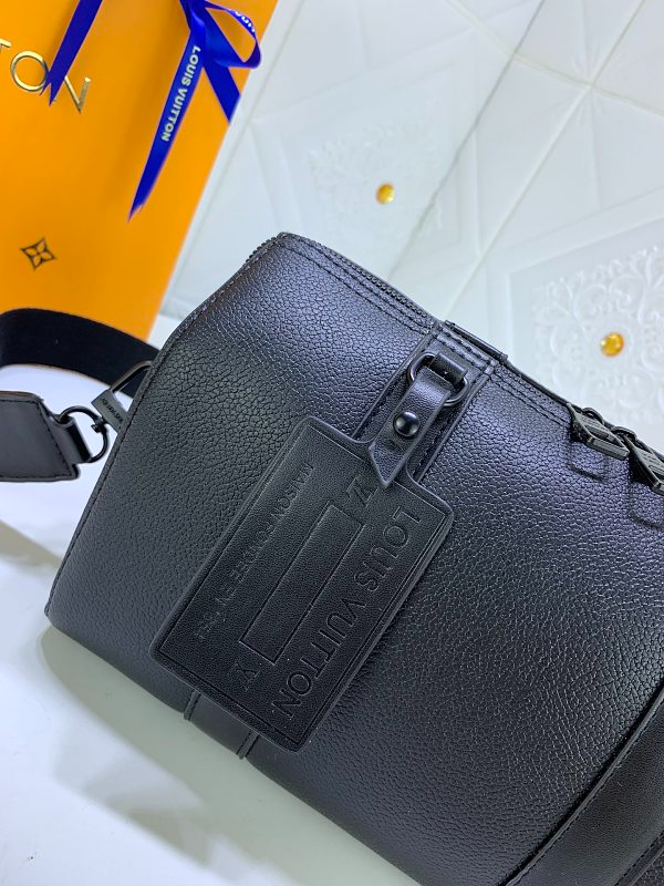LLP002 Leather Bag 27-17-13CM travel bag