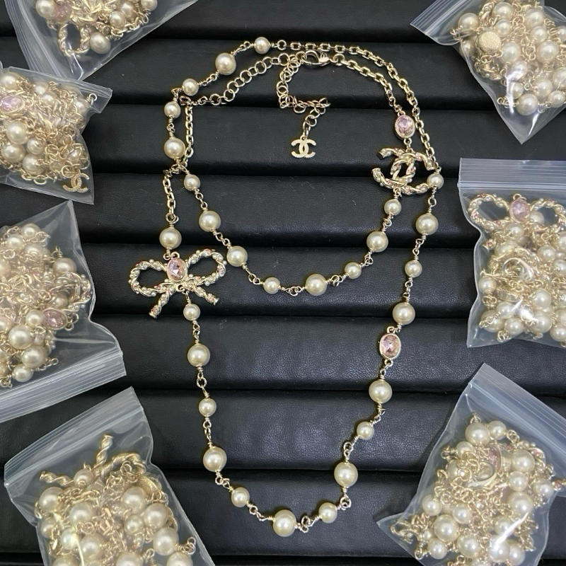 CHN118  Women's Bow Double C Pearl Sweater Chain Jewelry