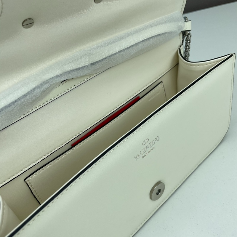 LVP6 bag 27-13-6cm Shoulder bags
