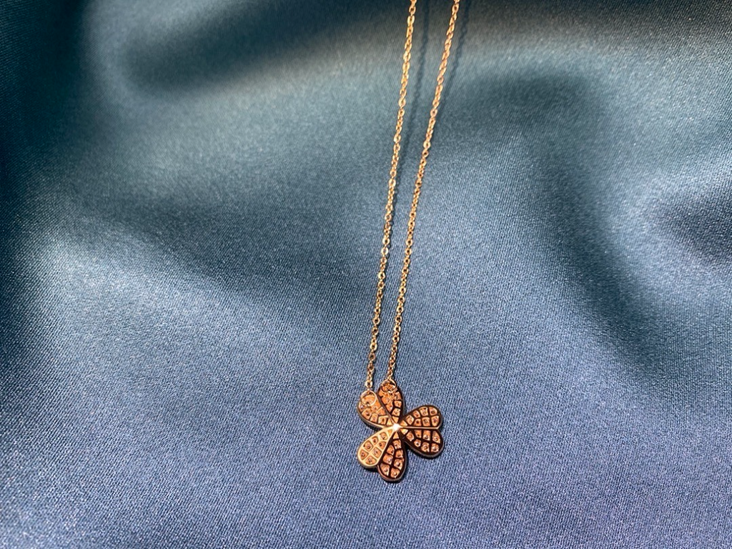VAN64  Women's New Starry Sky Necklace Jewelry