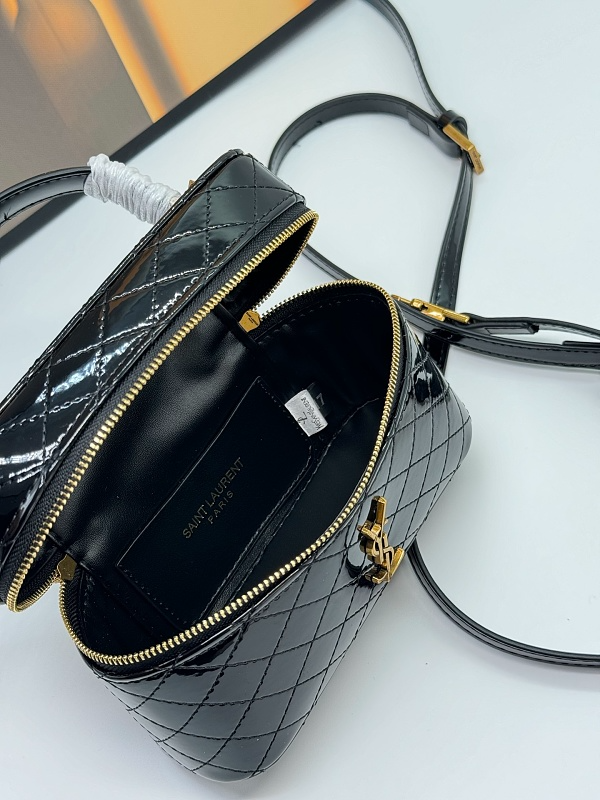 LYP56 bag 18.5-11-7cm  Shoulder bags