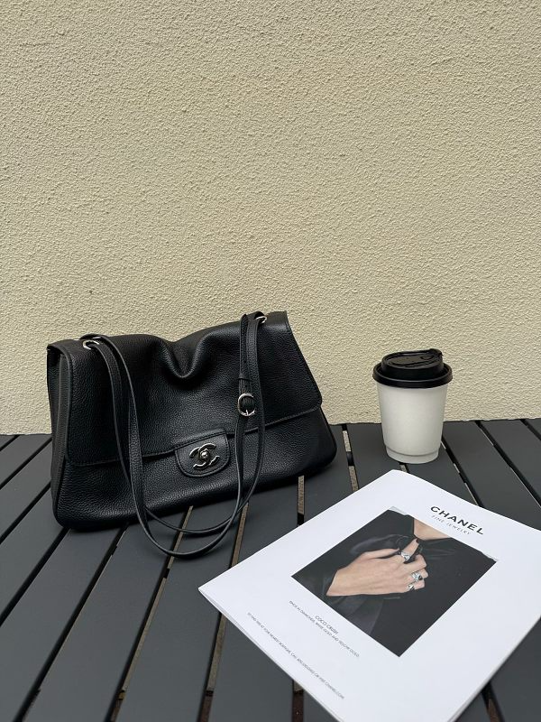 LCP105 bag 38.5-11-26cm 32-10-19.5cm Hand bag