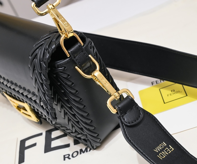 LFP39 bag 27-15-6cm Shoulder bags
