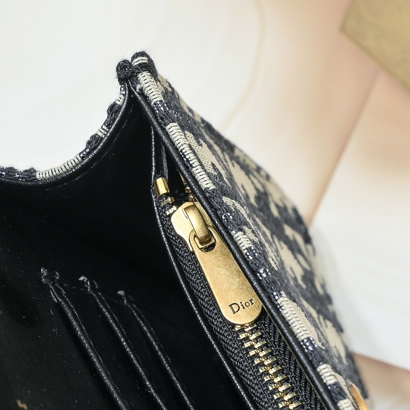 LDP48 Shoulder bags 18.5-11-2cm  with box