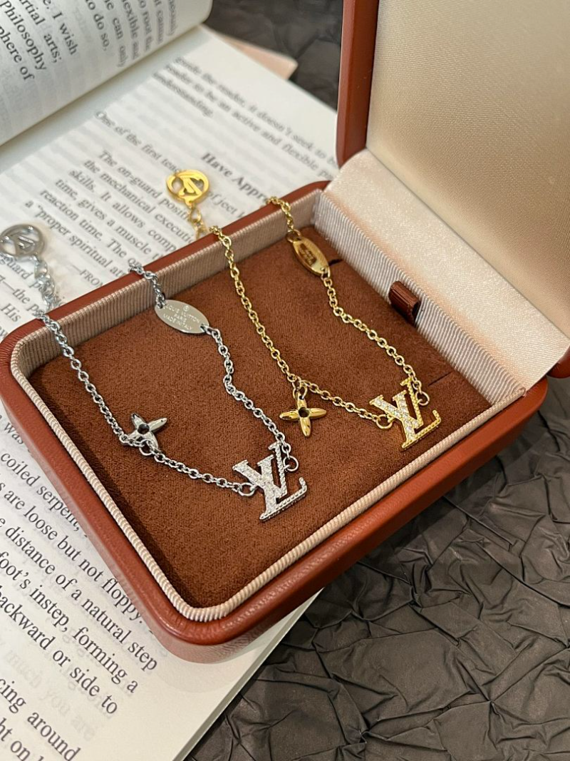 L217  Women's new fashionable bracelet jewelry