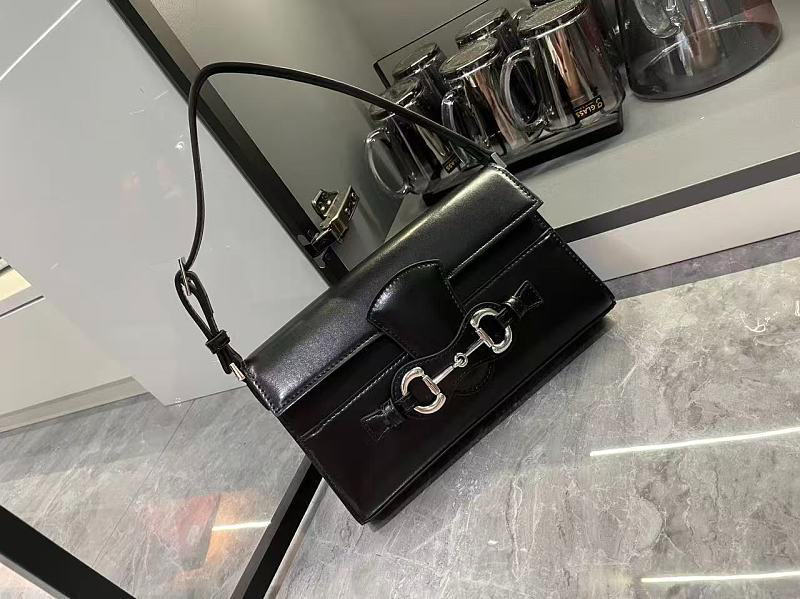 LGP83 bag 26-14.5-4.5cm Shoulder bags