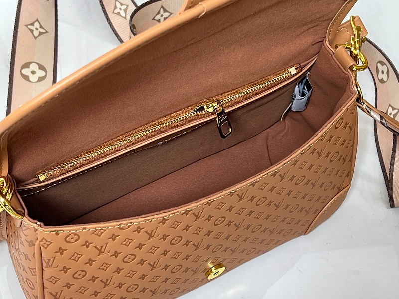 LLP299  bag 23-16-8.5CM Shoulder bags