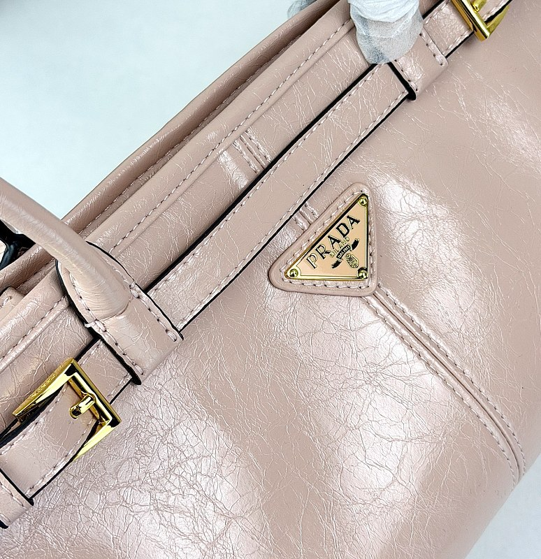 LPP42 bag 32-16-12cm Hand bag