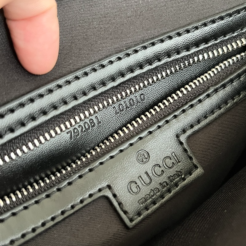 LGP90  bag 23.5-21-4.5cm 27-28.5-5cm Shoulder bags