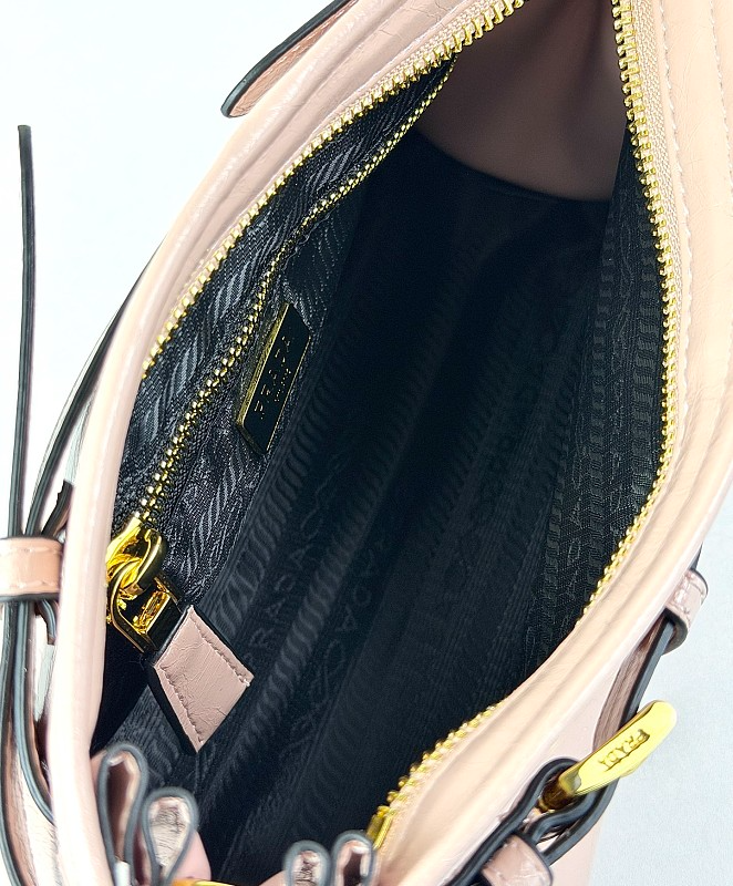 LPP41 bag 26-14-12cm Shoulder bags