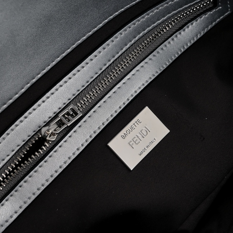 LFP36 bag 27-15-6CM Shoulder bags