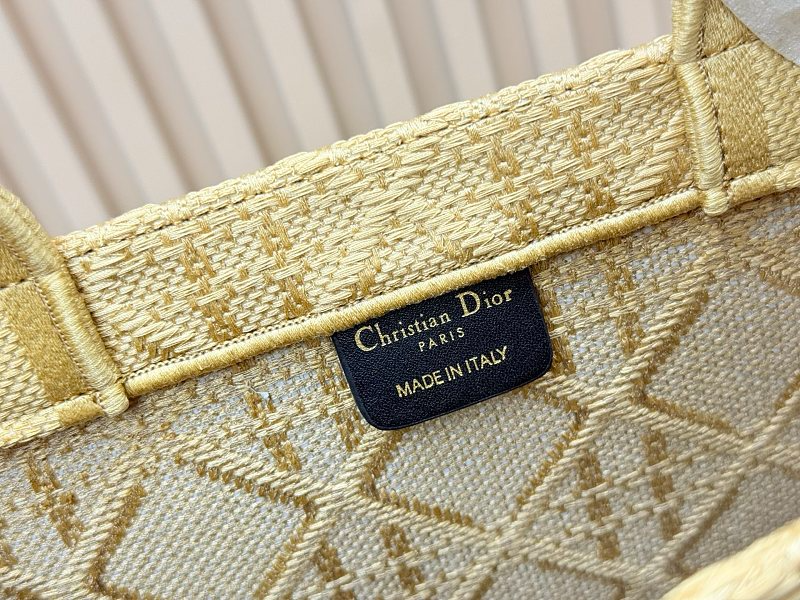 LDP33 bag  26-8-22cm 41-14-32cm 36-27-16cm Hand bag