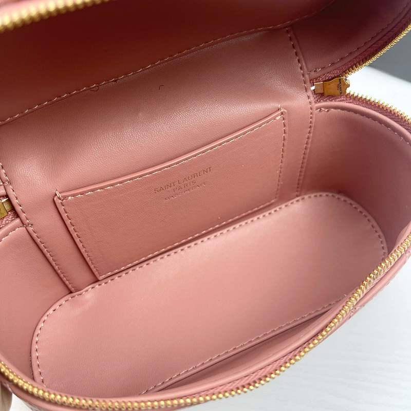 LYP46 bag 18-11-6.5cm  Shoulder bags