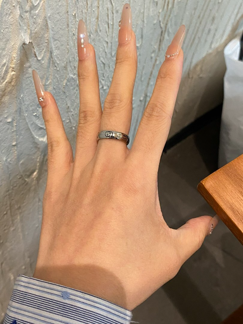 J153  Men's and women's universal titanium steel ring jewelry
