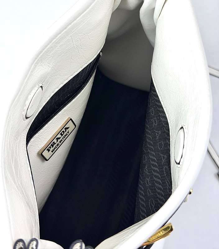 LPP38 bag 19.5-20-7cm Shoulder bags