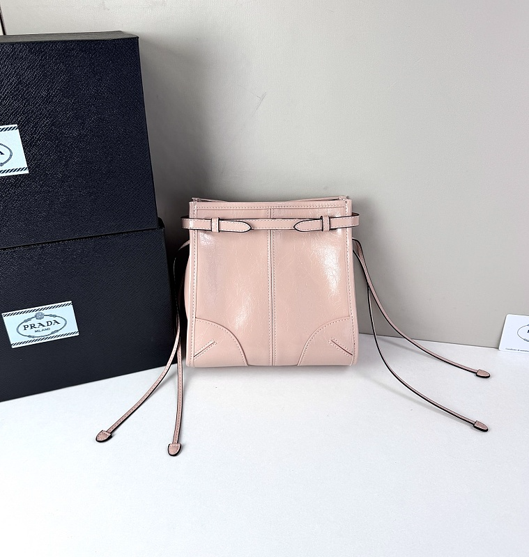LPP38 bag 19.5-20-7cm Shoulder bags