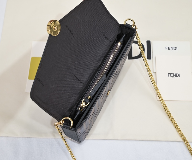 LFP35 bag 21.5-13-3cm Shoulder bags