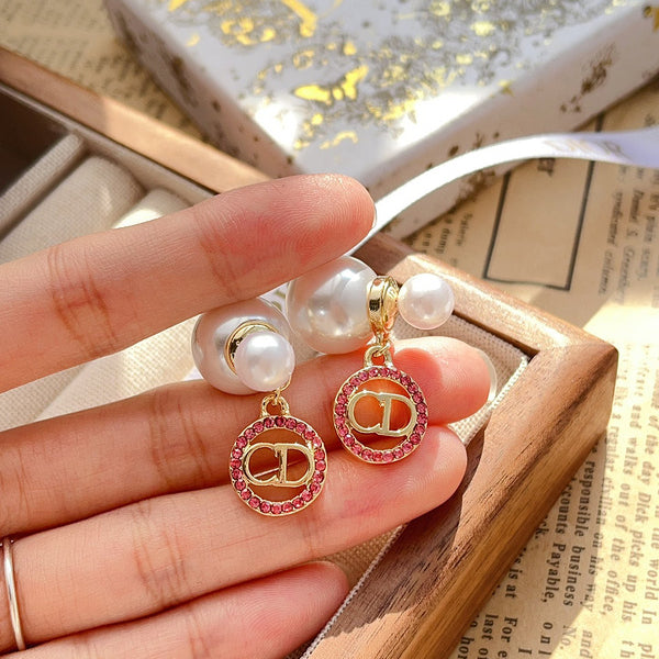 A1070   Women's earring jewelry