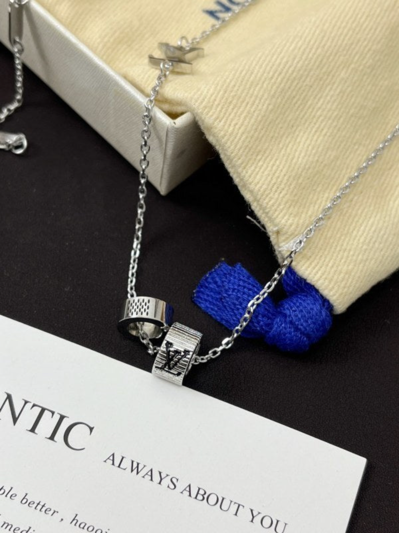 X710  Men's Titanium Steel Necklace Jewelry