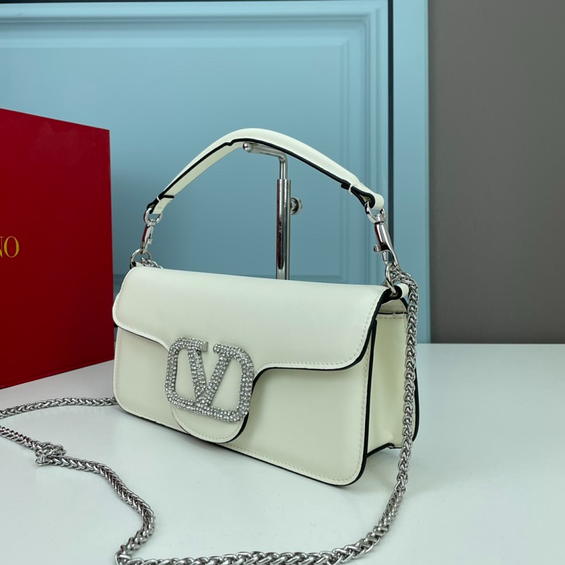 LVP6 bag 27-13-6cm Shoulder bags