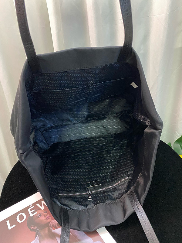 LPP31 bag 38-32-16cm Hand bag