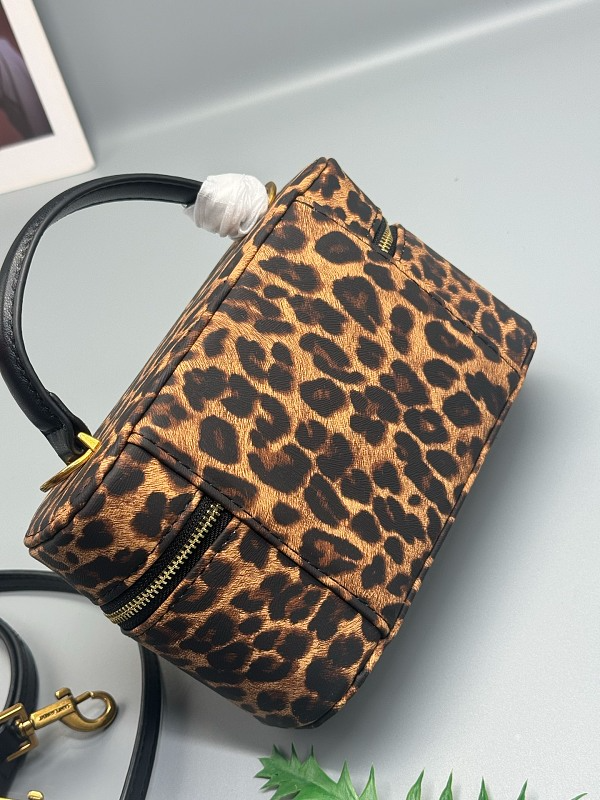 LYP56 bag 18.5-11-7cm  Shoulder bags