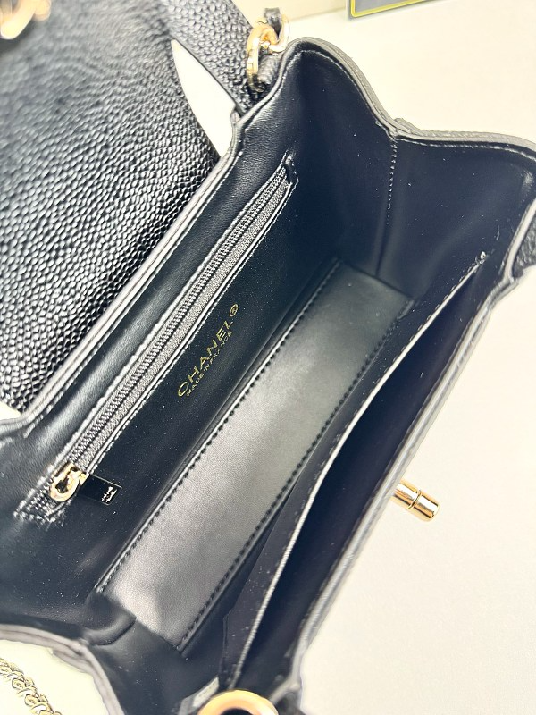 LCP112 bag 20-13-7cm  Shoulder bags
