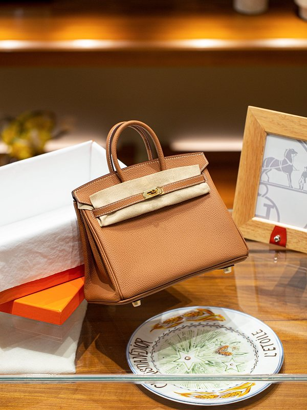 LHP7 bag 25X20X13CM Hand bag