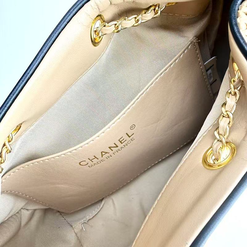 LCP18  Leather Bag 26-30-14cm Shoulder bags