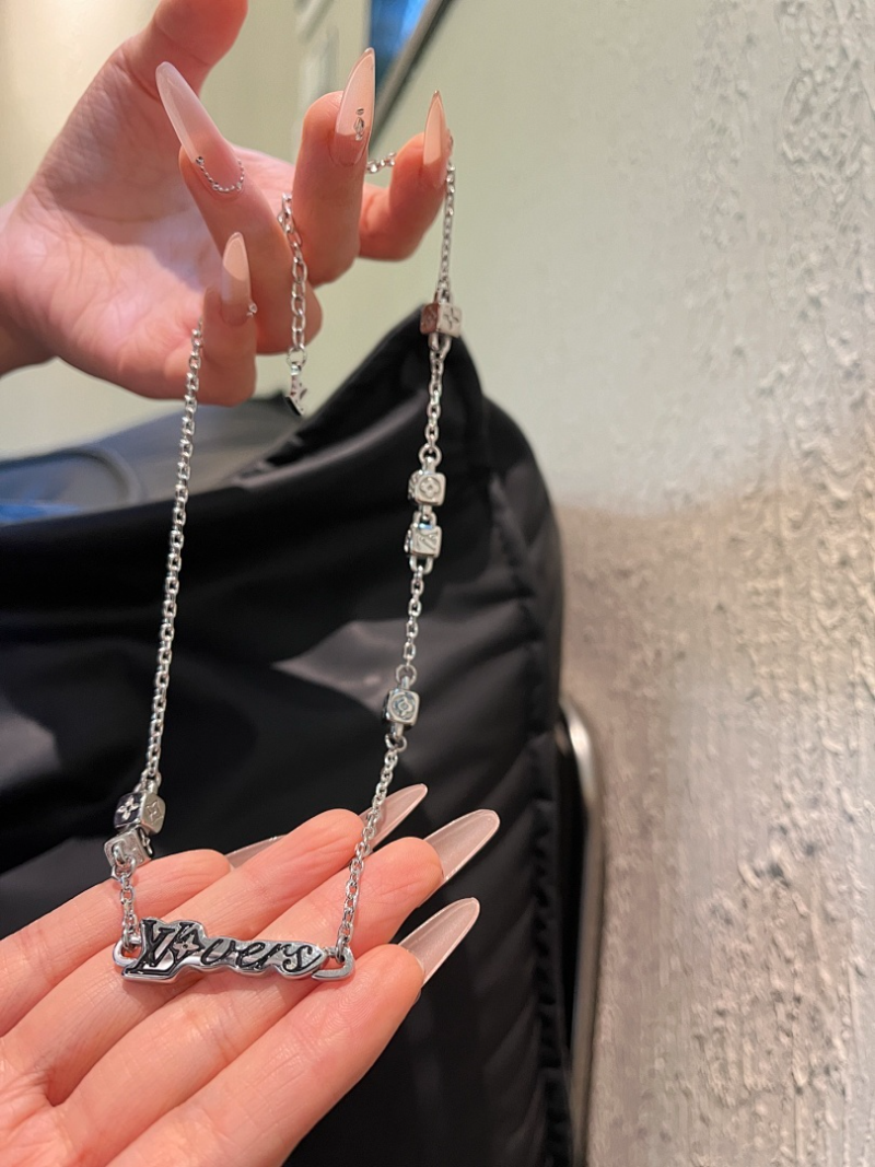 X729   Men's and women's titanium steel necklace jewelry