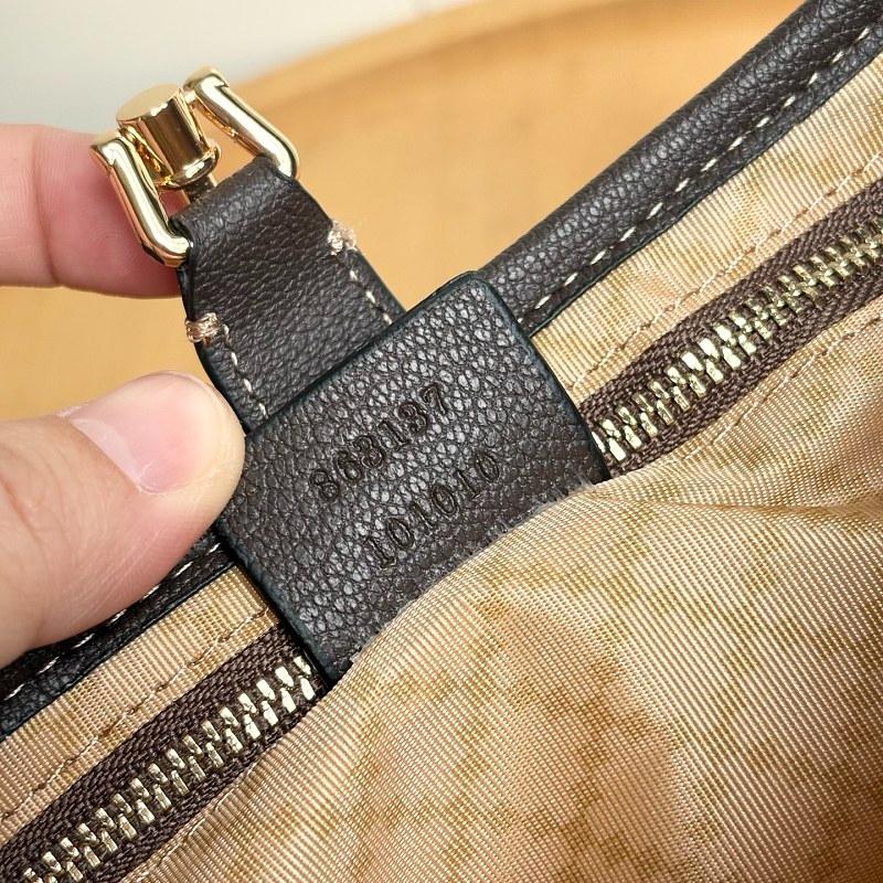 LGP60 bag 27-13-3.5cm Hand bag