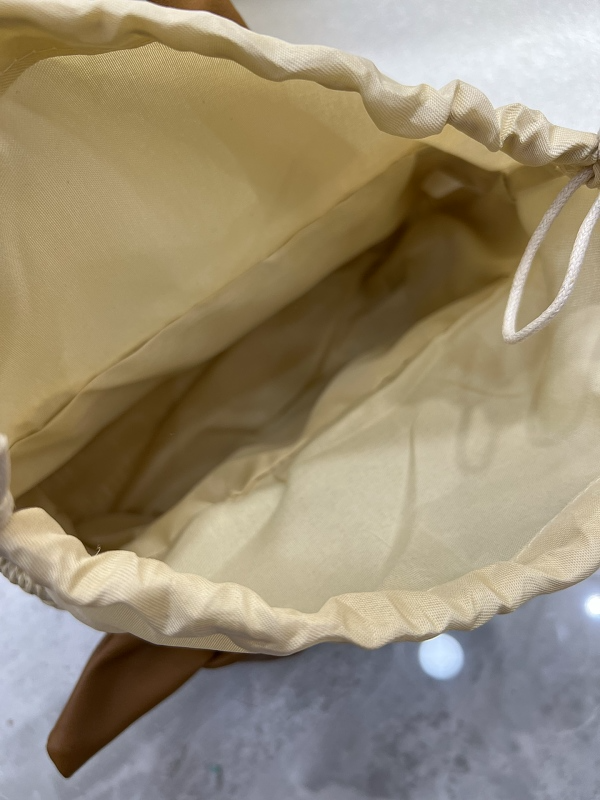 LCP77 bag 26-11-9CM Hand bag