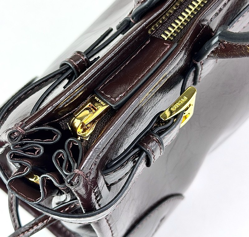 LPP42 bag 32-16-12cm Hand bag