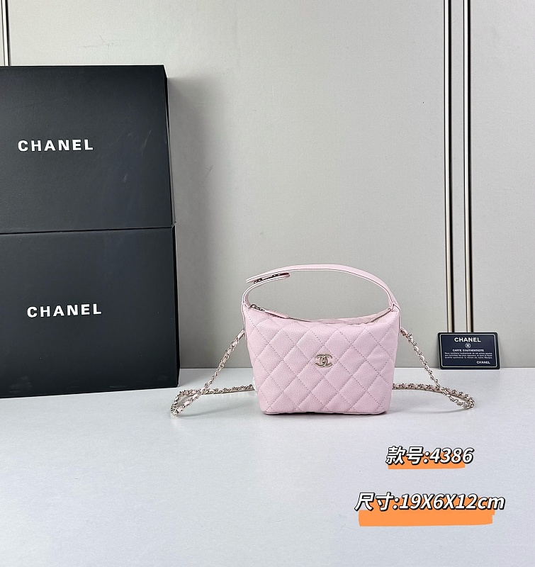 LCP131  Bag 19-6-12cm Shoulder bag