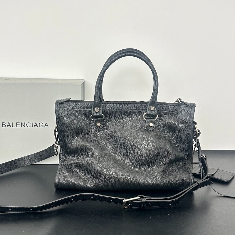 LBP15 bag 43x27.5x19.5cm 37.5x25x16cm 31x21x15cm Hand bag