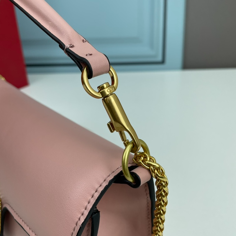 LVP6 bag 27-13-6cm Shoulder bags