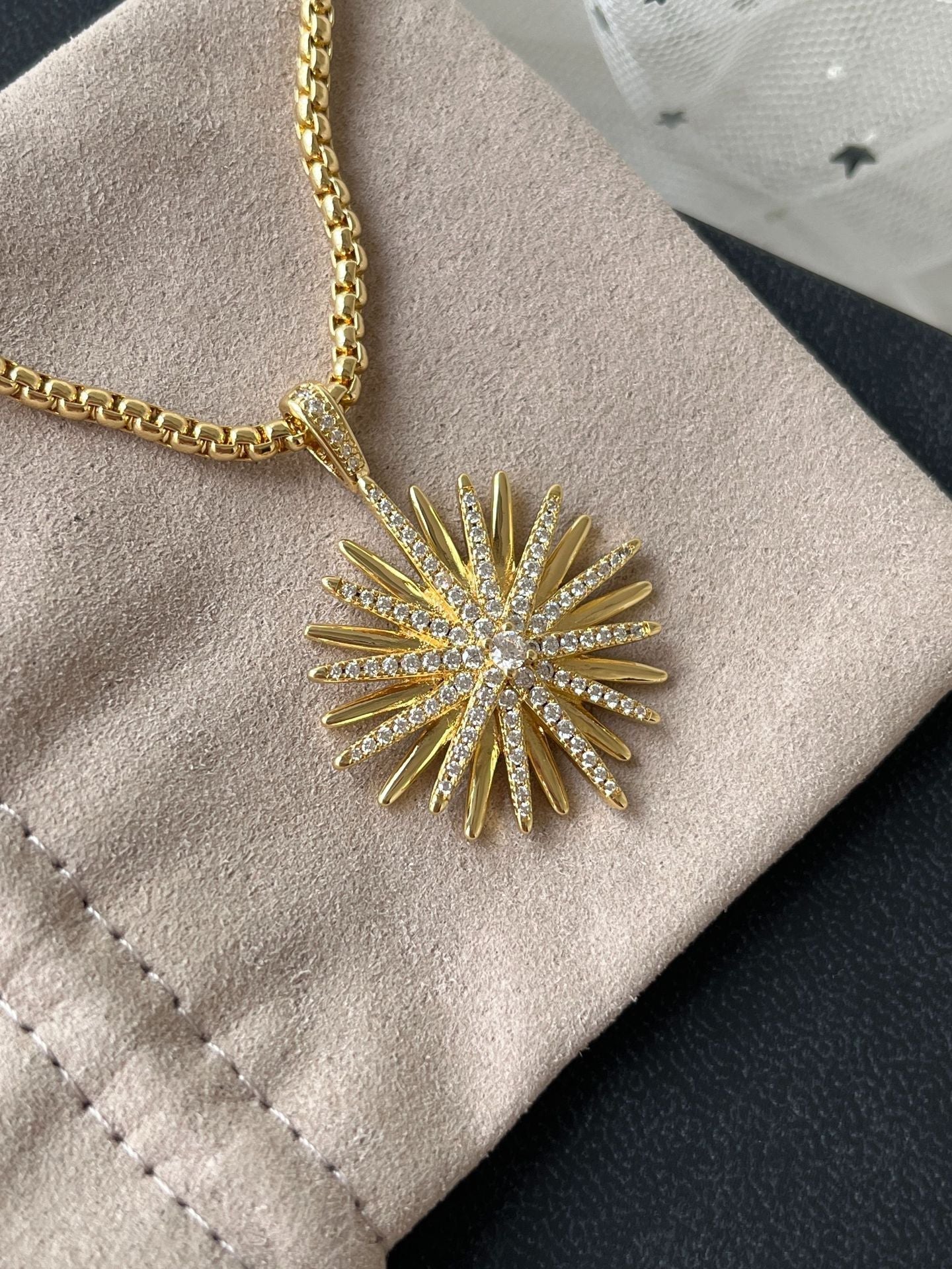 D Y DN46 popular sunflower zircon pendant necklace jewelry