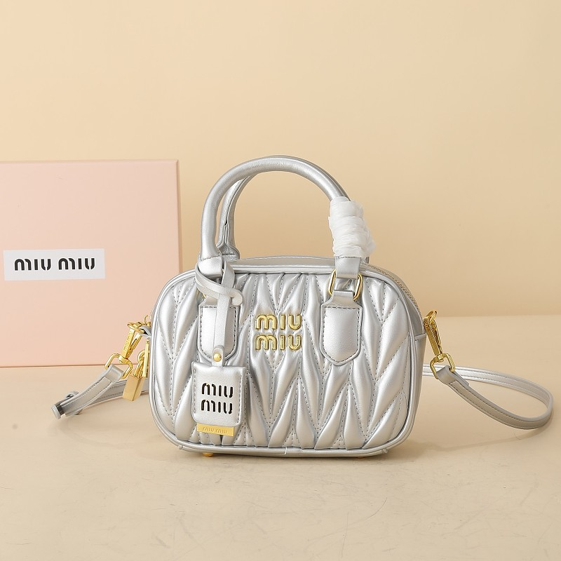 LMP19 bag 20-14-7CM Hand bag