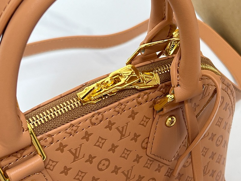 LLP315 bag 23.5-17.5-11.5CM Hand bag