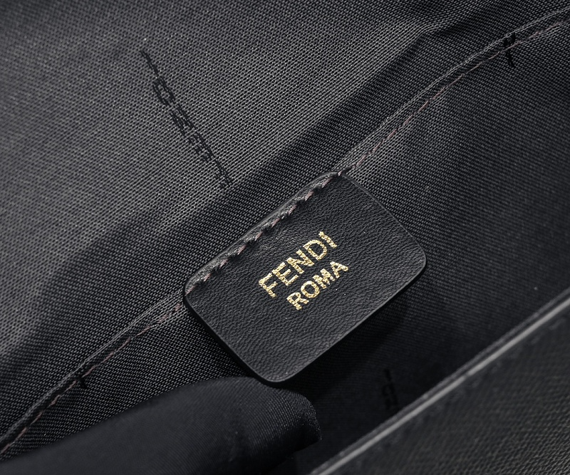 LFP35 bag 21.5-13-3cm Shoulder bags
