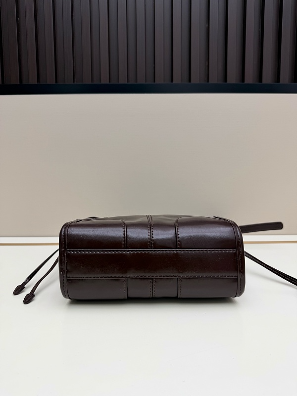 LPP29 bag 19.5-20-8cm Shoulder bags