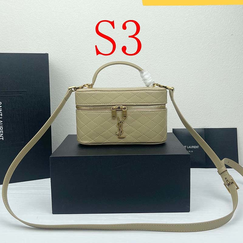 LYP46 bag 18-11-6.5cm  Shoulder bags