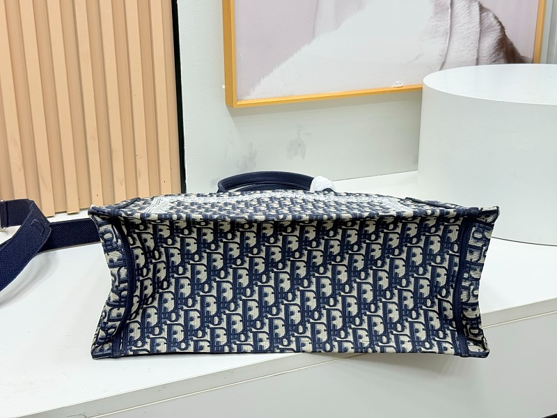 LDP37bag 26-8-22cm 41-14-32cm 36-27-16cm Hand bag