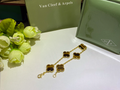 VAB61   Women's New Product Flower Bracelet Jewelry